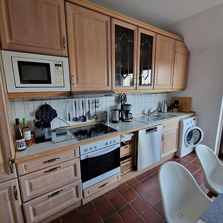 98Qm Wohnung Im Villenviertel - Voll Ausgestattet Mit Balkon Und Kamin - Wlan Gratis Wilhelmshaven Esterno foto