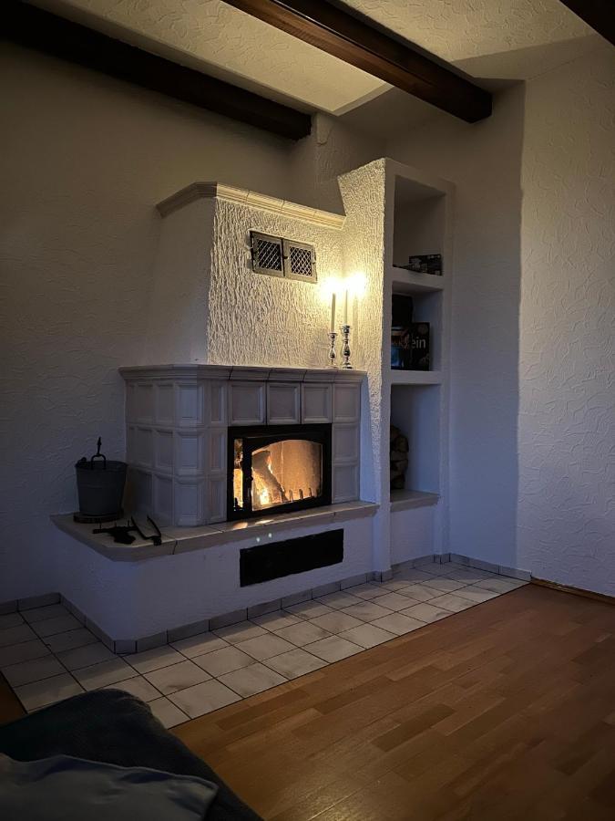 98Qm Wohnung Im Villenviertel - Voll Ausgestattet Mit Balkon Und Kamin - Wlan Gratis Wilhelmshaven Esterno foto