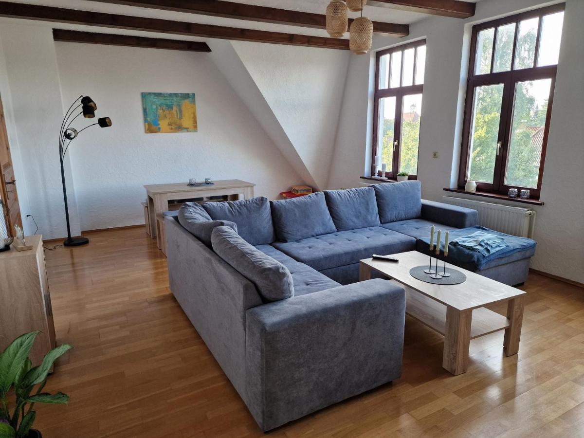98Qm Wohnung Im Villenviertel - Voll Ausgestattet Mit Balkon Und Kamin - Wlan Gratis Wilhelmshaven Esterno foto