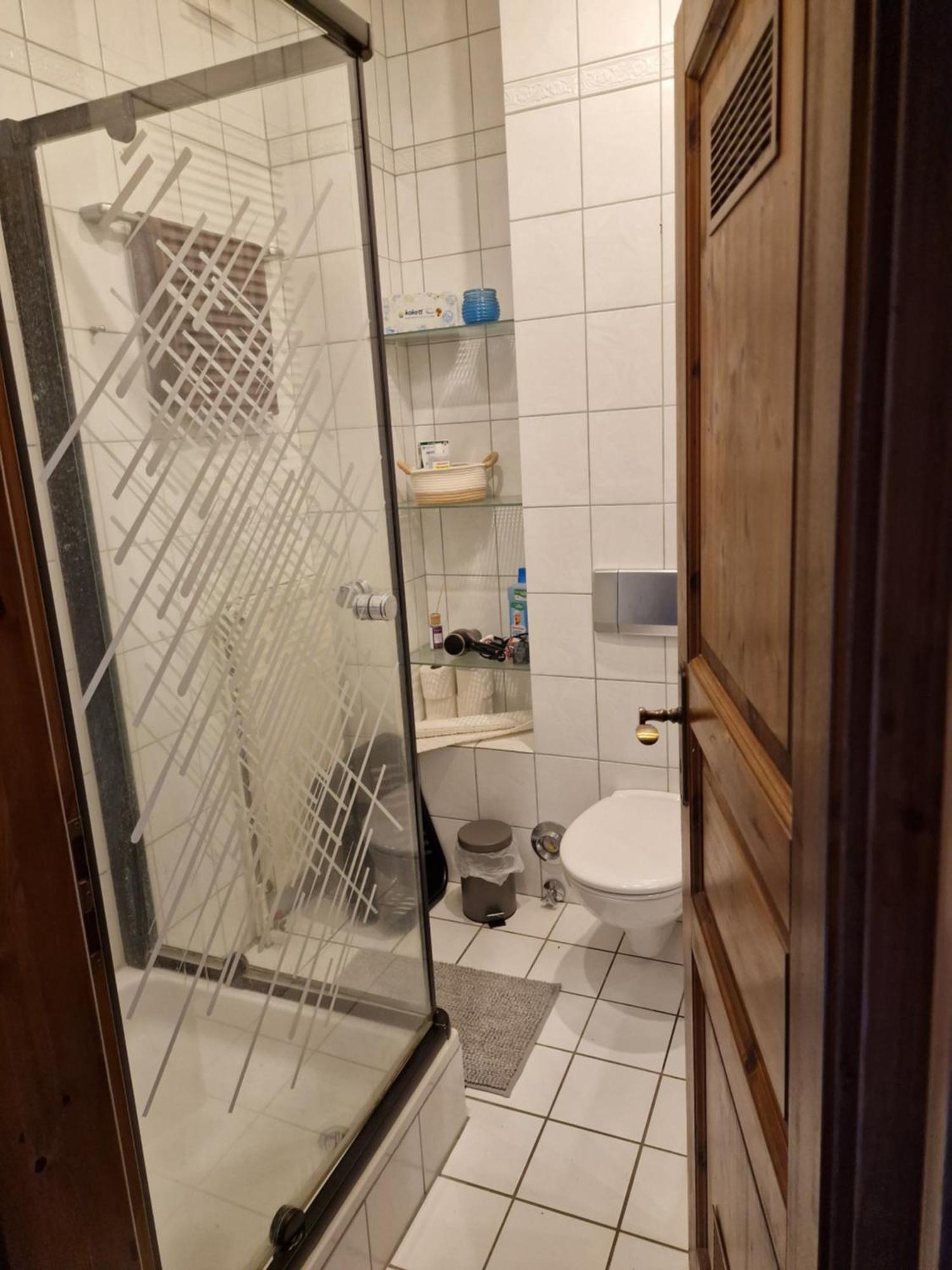 98Qm Wohnung Im Villenviertel - Voll Ausgestattet Mit Balkon Und Kamin - Wlan Gratis Wilhelmshaven Esterno foto