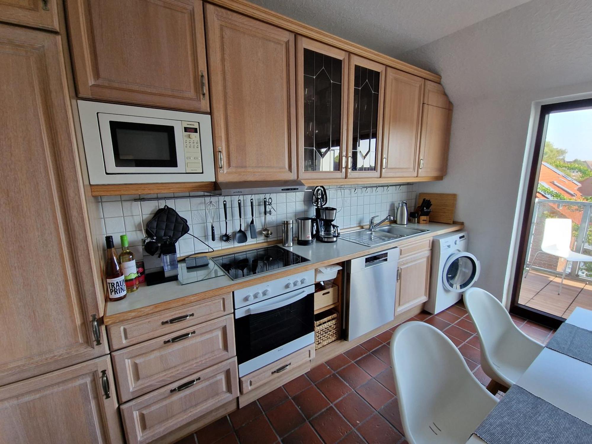 98Qm Wohnung Im Villenviertel - Voll Ausgestattet Mit Balkon Und Kamin - Wlan Gratis Wilhelmshaven Esterno foto